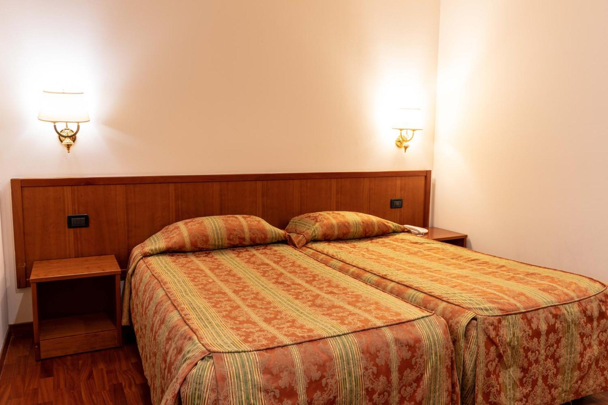 Hotel Tivoli Eksteriør billede