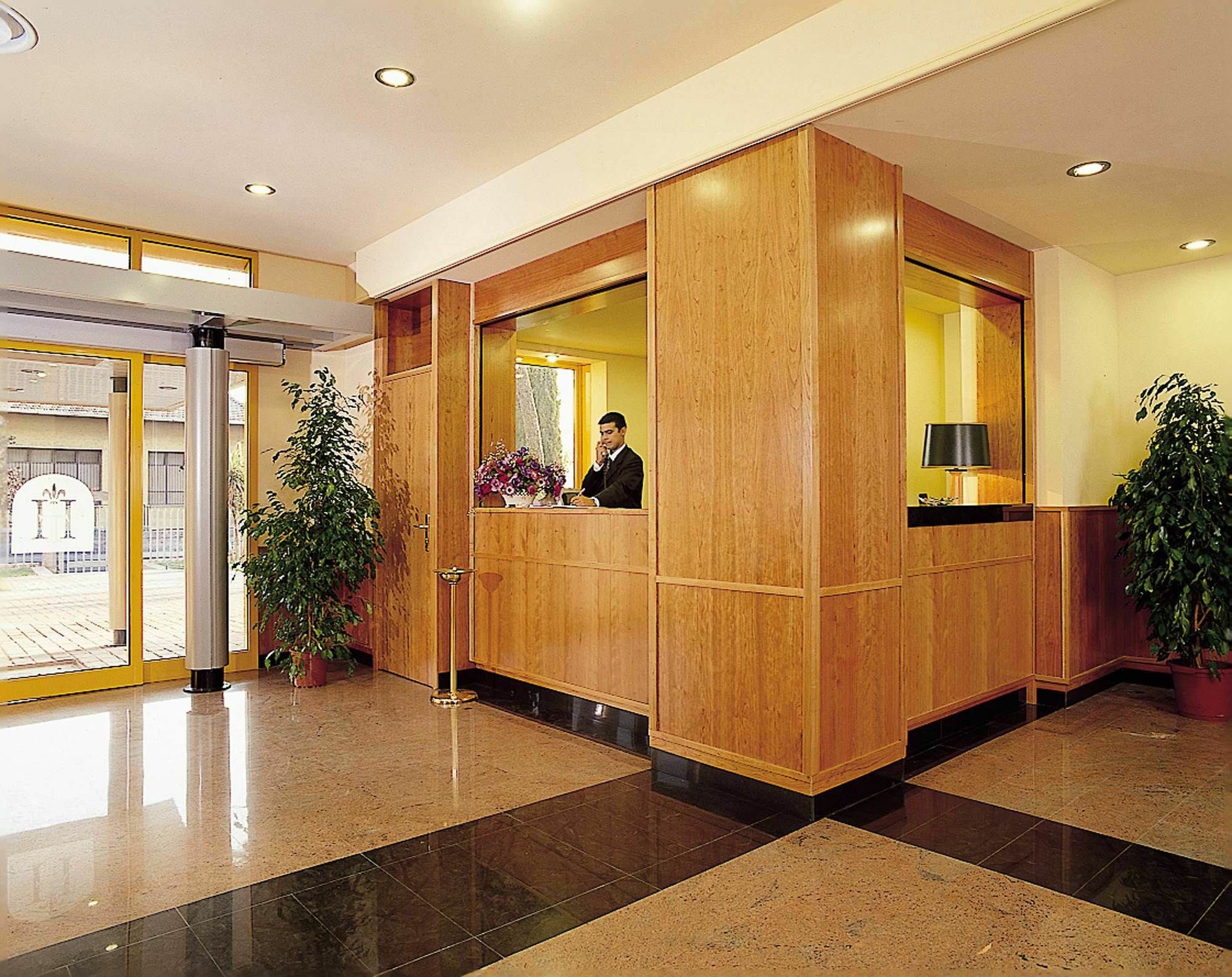 Hotel Tivoli Eksteriør billede